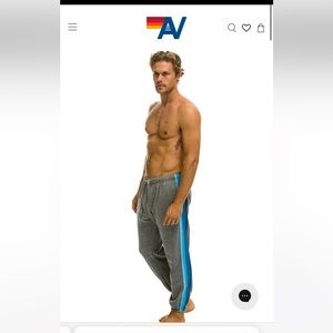 Aviator Nation men’s size small sweats with pockets